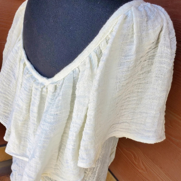 Pearl Cream Colored Off the Shoulder Linen Frill Top Size XS - Picture 6 of 6